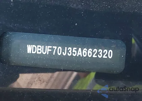 2005 Mercedes-Benz E 500 from USA, damaged, VIN WDBUF70J35A662320